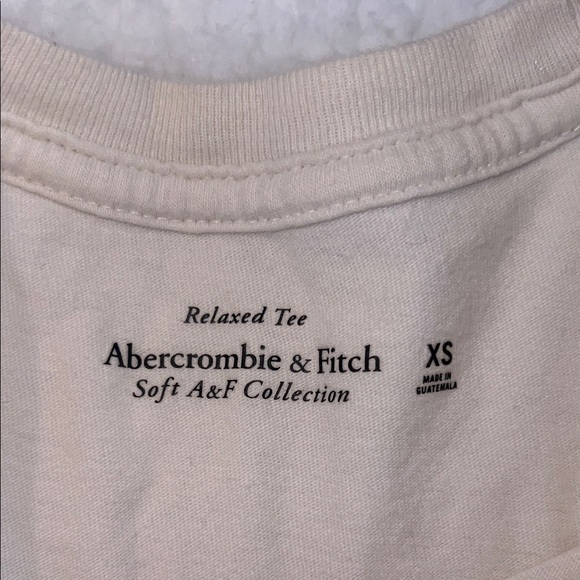 Abercrombie & Fitch Cream Graphic Tee - Picture 3 of 3